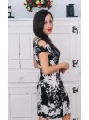 Рокли (Пролет / Лято) - Рокля с голо рамо - модел Надя - черно на бели цветя Рокля с голо рамо - модел Надя - черно на бели цветя